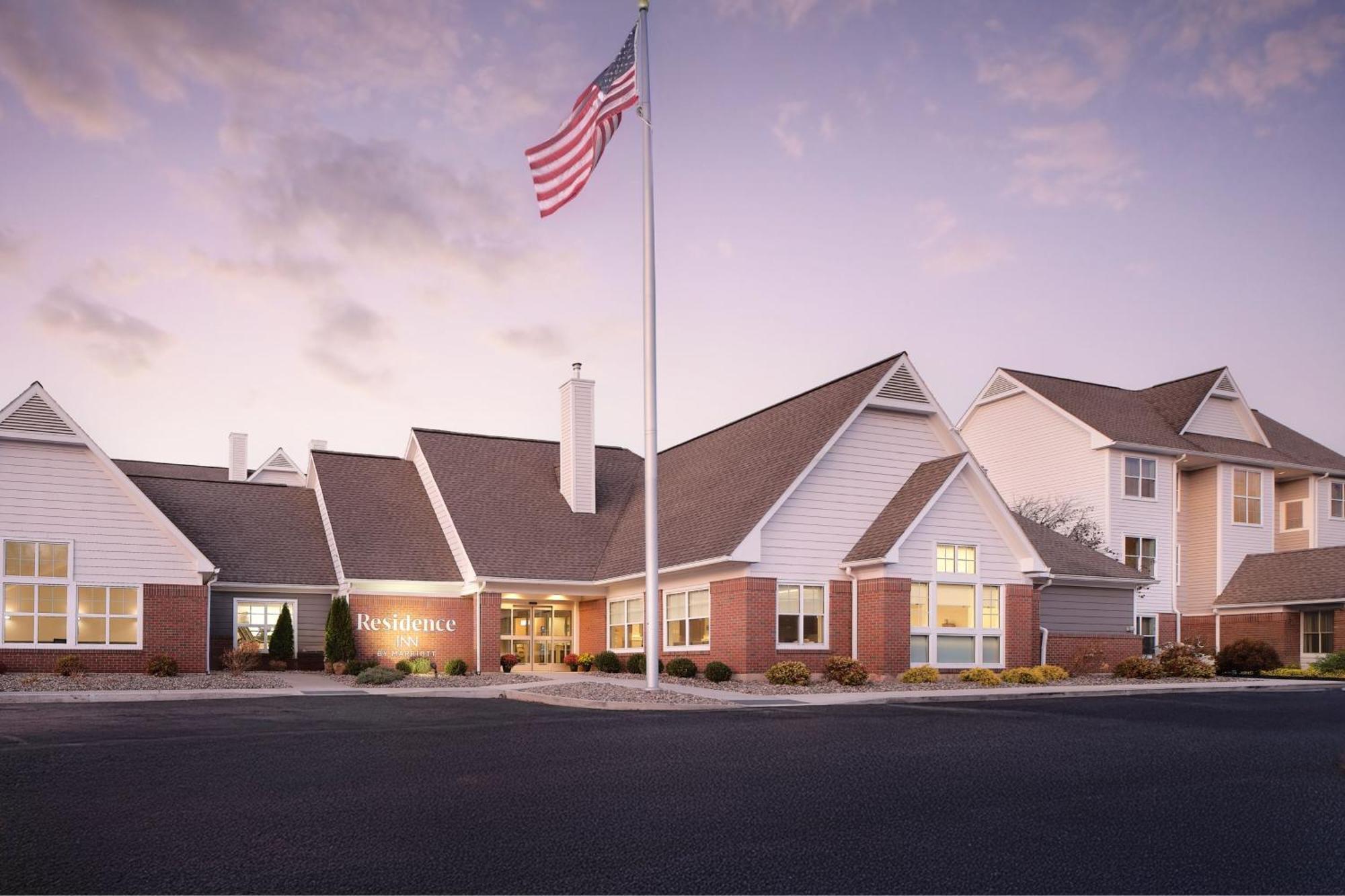 Residence Inn By Marriott Albany East Greenbush/Tech Valley Экстерьер фото