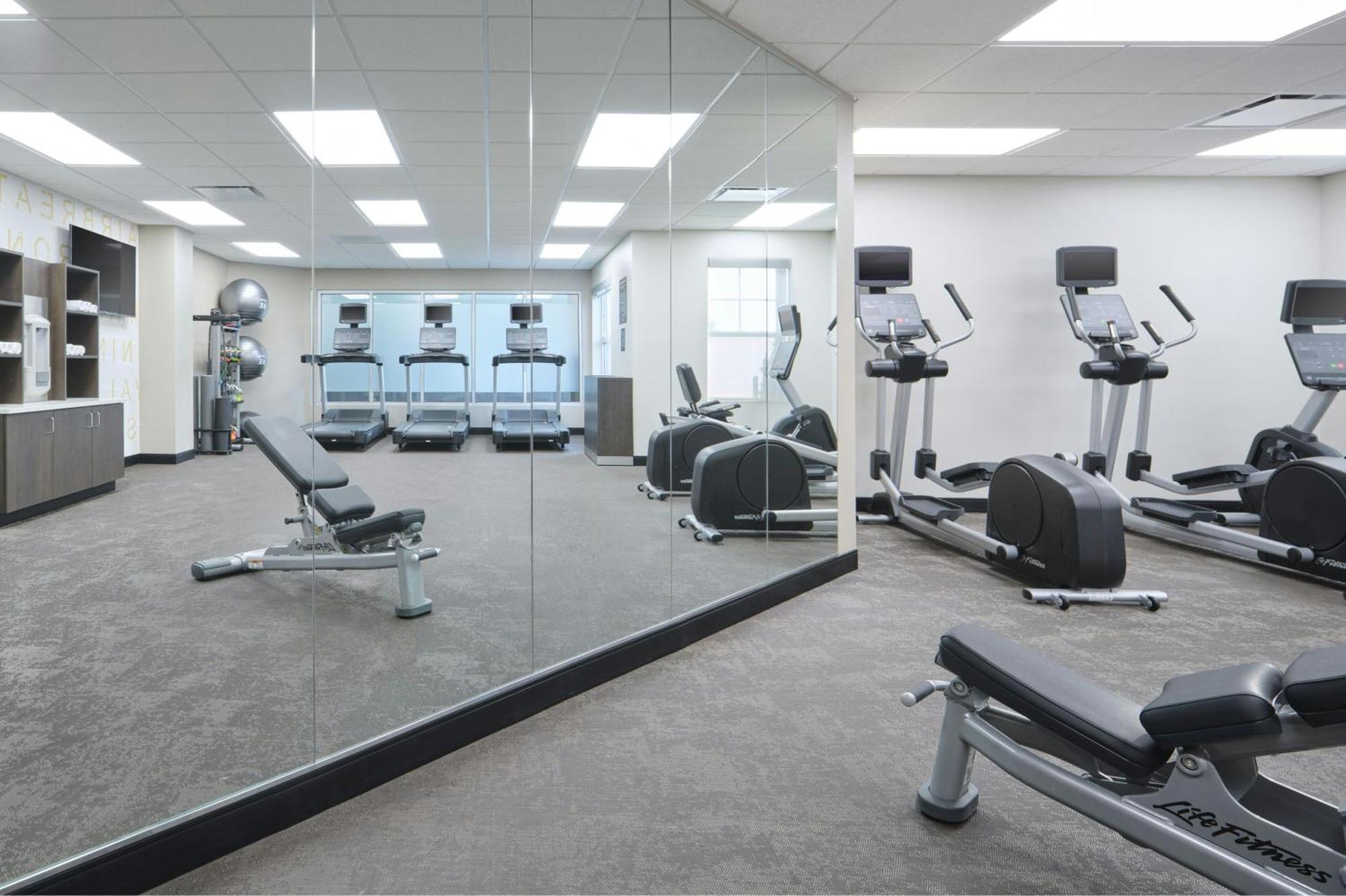 Residence Inn By Marriott Albany East Greenbush/Tech Valley Экстерьер фото