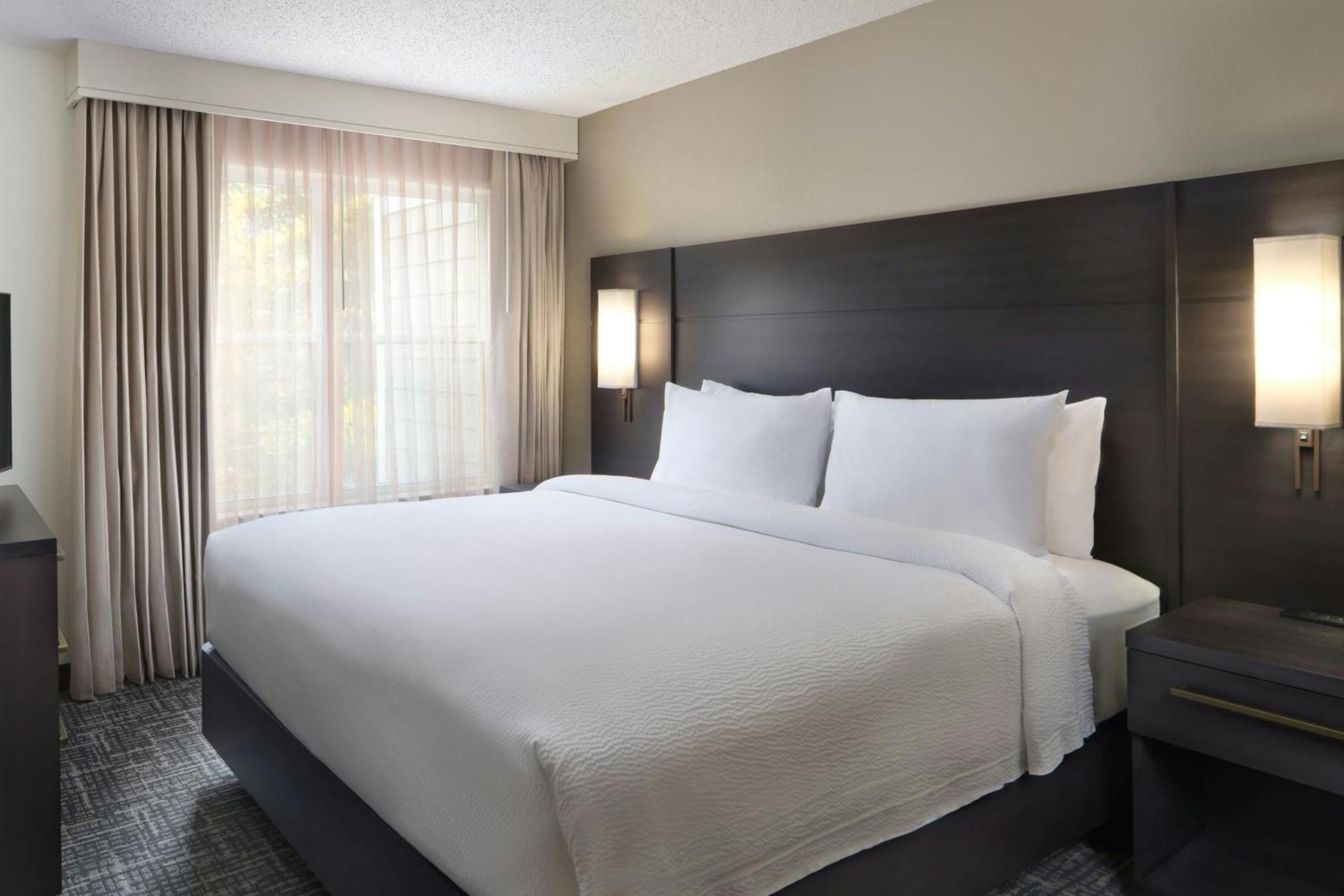 Residence Inn By Marriott Albany East Greenbush/Tech Valley Экстерьер фото